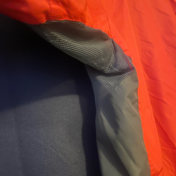 Marmot Light Polyester Jacket. Medium - Picture 2 of 5